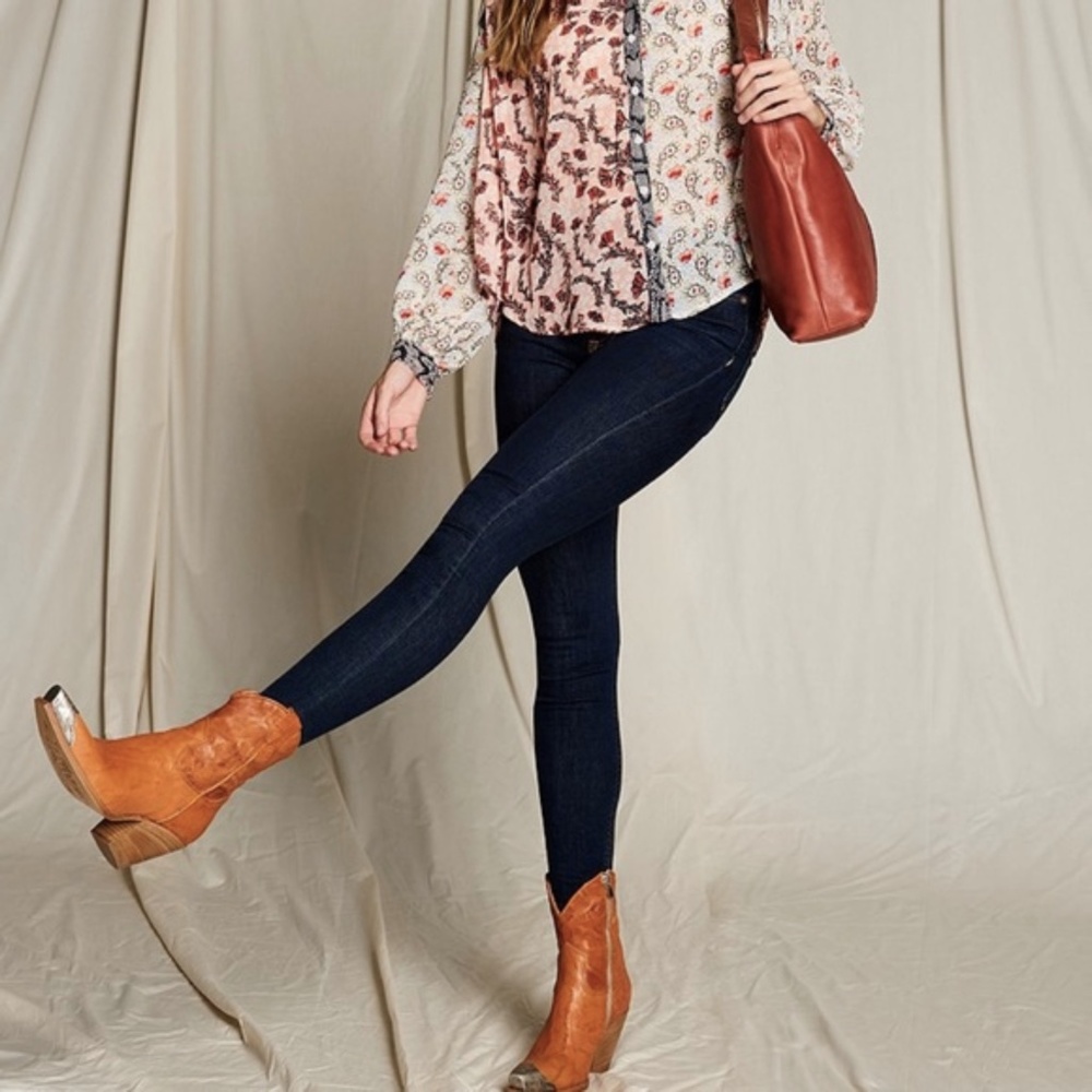 NWT Free People We The Free Montana Skinny Jeans in Dark Rinse - Picture 3 of 10